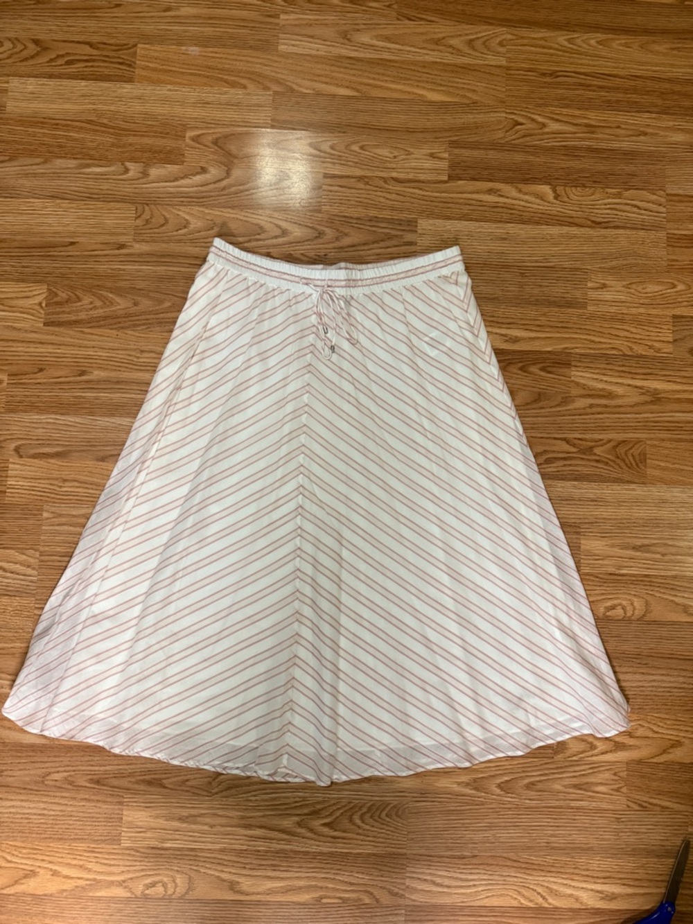 EUC Sz 10 Women’s Lauren Ralph Lauren “Tasarla" striped chevron midi skirt